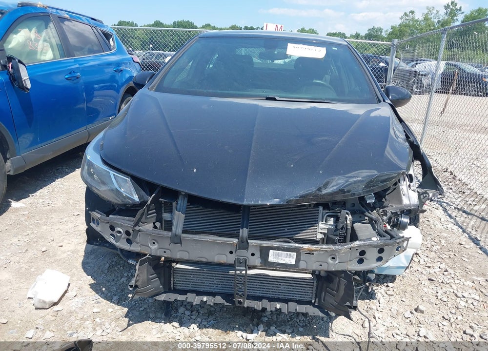 2018 CHEVROLET CRUZE LT AUTO VIN: 1G1BE5SM4J7226910