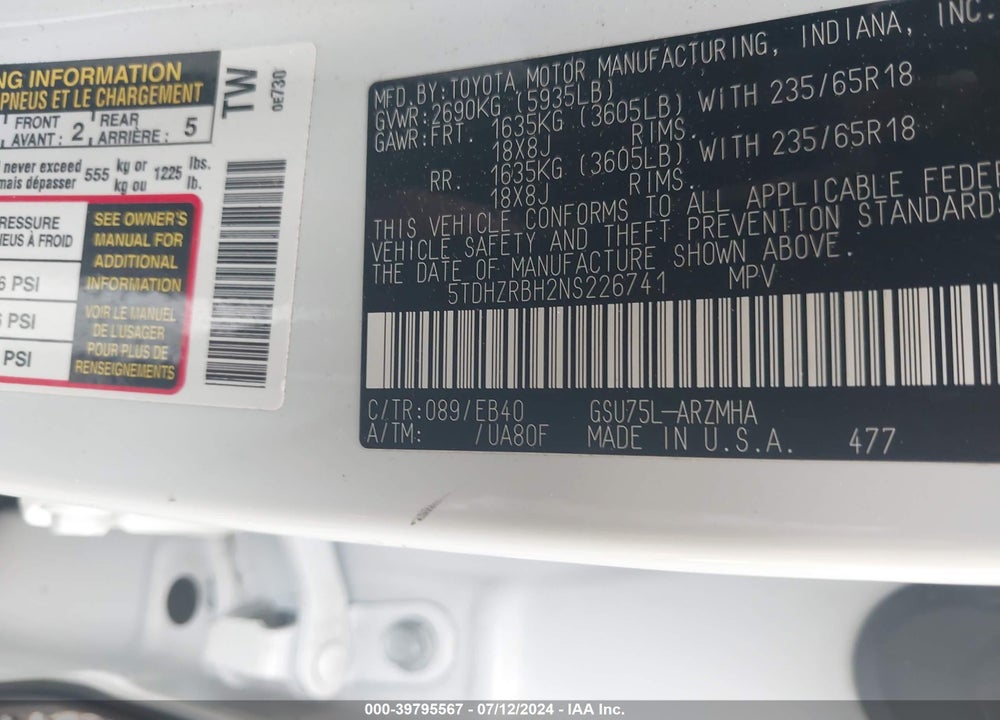 2022 TOYOTA HIGHLANDER XLE VIN: 5TDHZRBH2NS226741