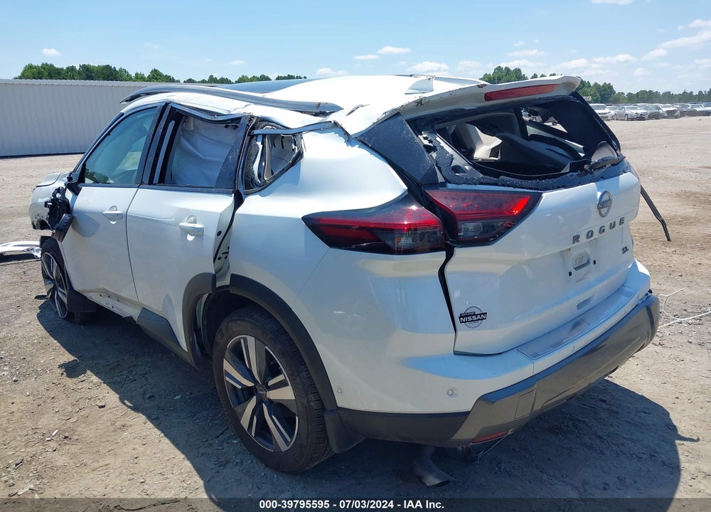2024 NISSAN ROGUE SL FWD VIN: 5N1BT3CA8RC675057