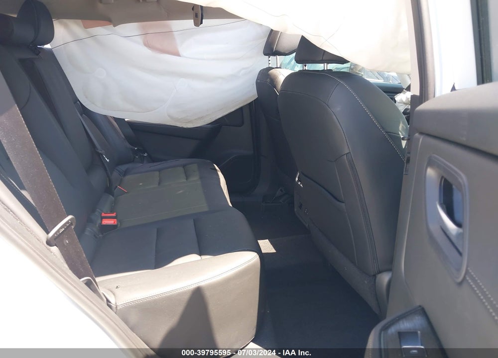 2024 NISSAN ROGUE SL FWD VIN: 5N1BT3CA8RC675057