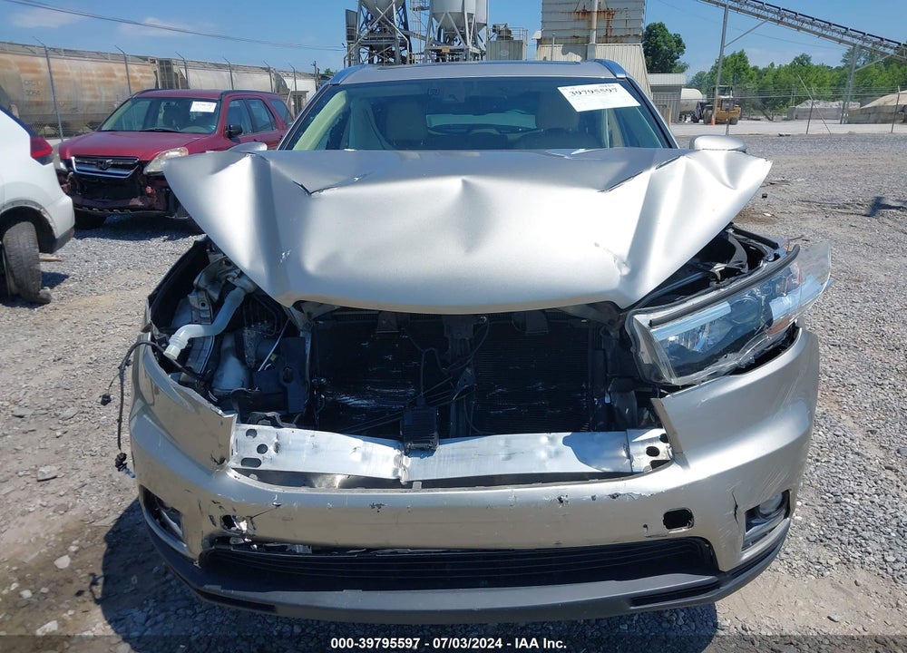 2016 TOYOTA HIGHLANDER LIMITED PLATINUM V6 VIN: 5TDDKRFHXGS323024
