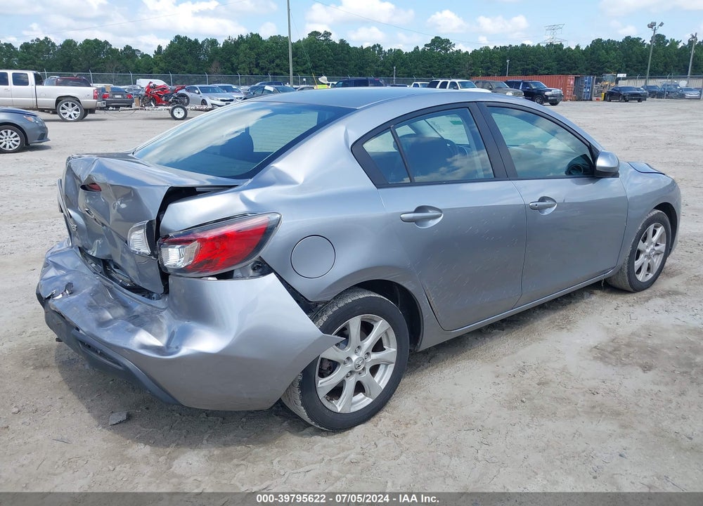 2010 MAZDA 3 I SPORT VIN: JM1BL1SF2A1166104