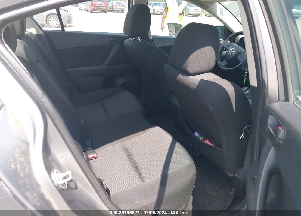 2010 MAZDA 3 I SPORT VIN: JM1BL1SF2A1166104