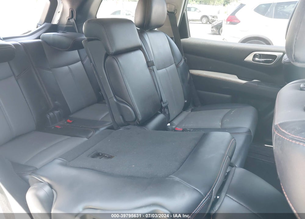2020 NISSAN PATHFINDER SL 4WD VIN: 5N1DR2CM5LC642732