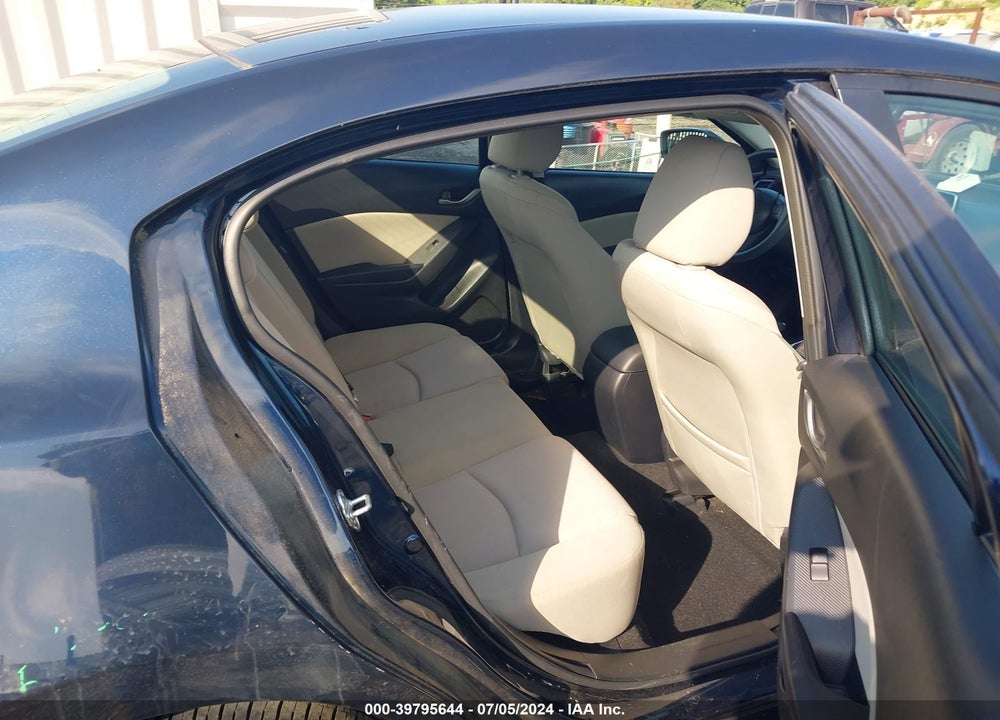 2015 MAZDA 3 I SPORT VIN: 3MZBM1U75FM137660