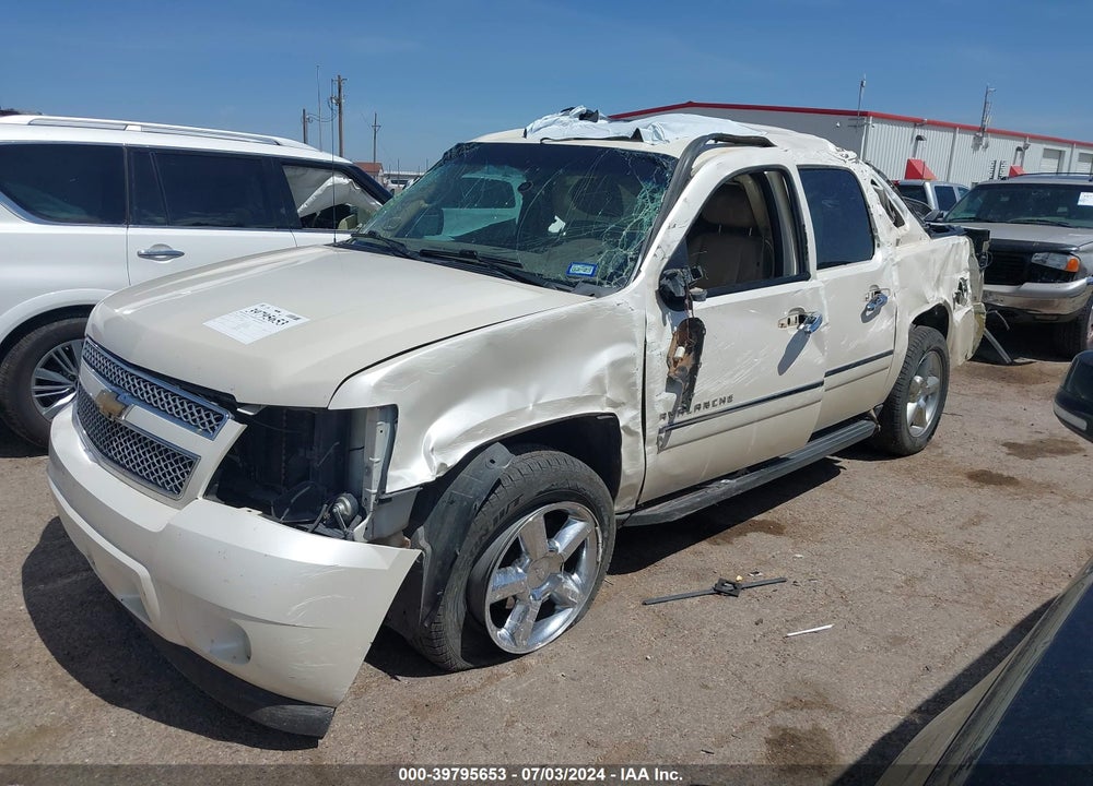 2011 CHEVROLET AVALANCHE 1500 LTZ VIN: 3GNTKGE39BG379024