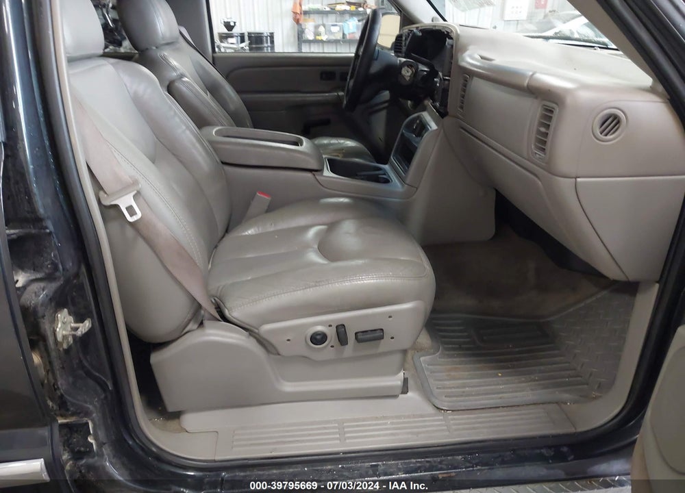 2005 GMC SIERRA 1500 SLT VIN: 2GTEK13T851130213