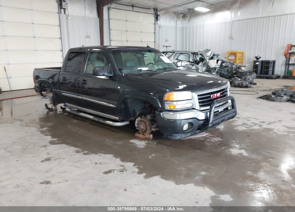 2005 GMC SIERRA 1500 SLT VIN: 2GTEK13T851130213