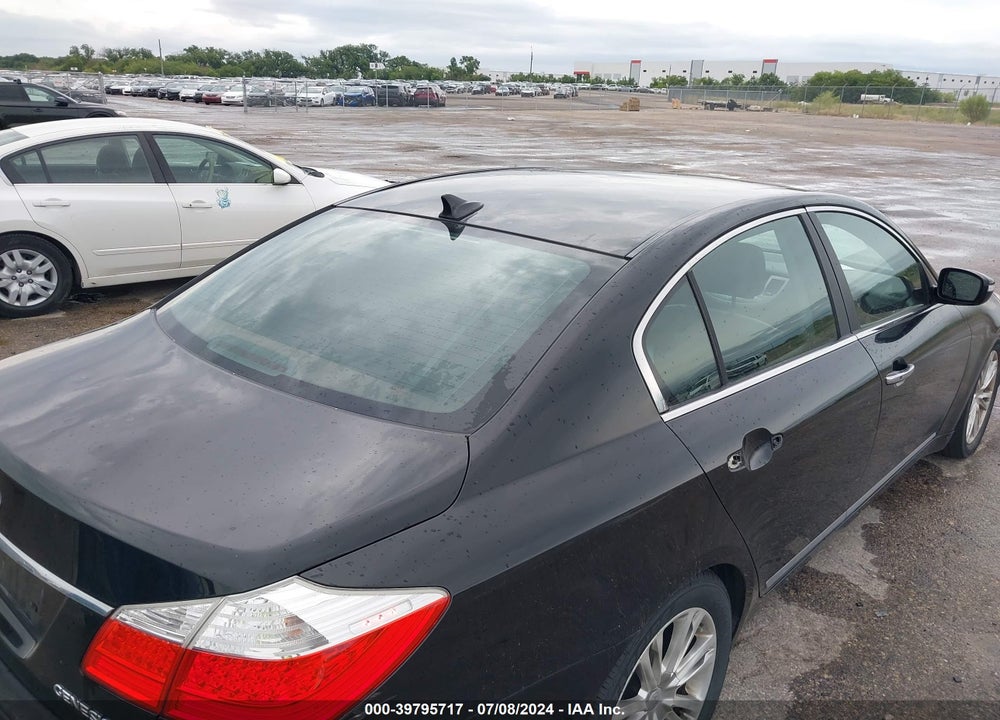 2009 HYUNDAI GENESIS 4.6 VIN: KMHGC46F09U068230