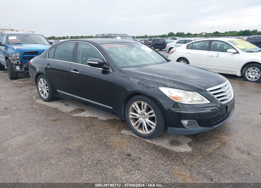 2009 HYUNDAI GENESIS 4.6 VIN: KMHGC46F09U068230