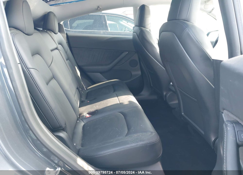 2021 TESLA MODEL Y STANDARD RANGE REAR-WHEEL DRIVE VIN: 5YJYGDEDXMF134443