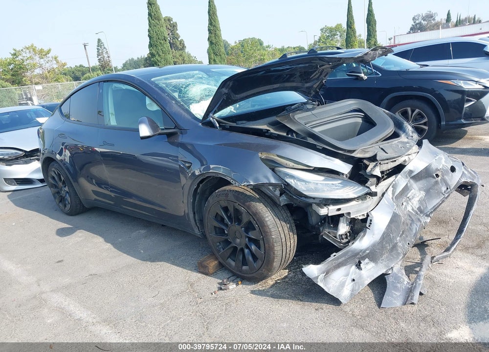 2021 TESLA MODEL Y STANDARD RANGE REAR-WHEEL DRIVE VIN: 5YJYGDEDXMF134443