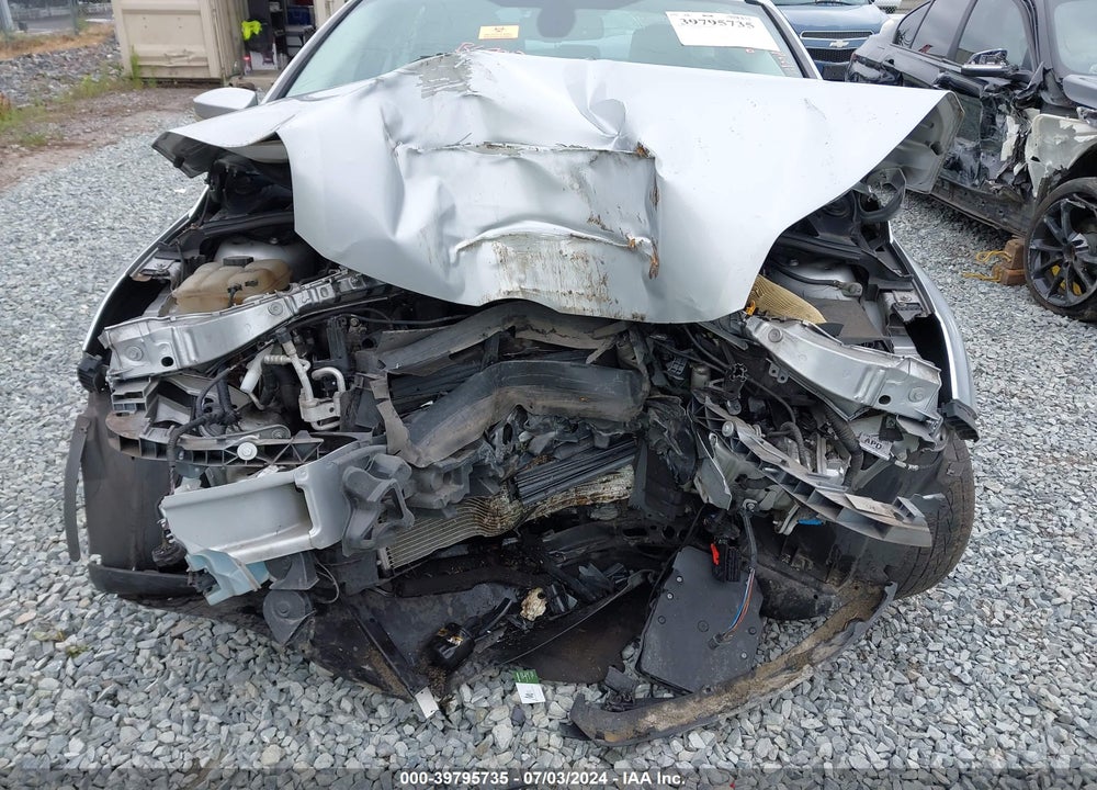 2012 FORD FOCUS TITANIUM VIN: 1FAHP3N25CL389575