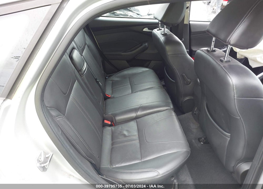 2012 FORD FOCUS TITANIUM VIN: 1FAHP3N25CL389575