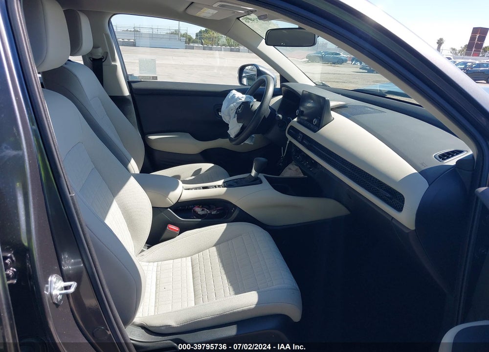 2024 HONDA HR-V 2WD LX VIN: 3CZRZ1H35RM701171