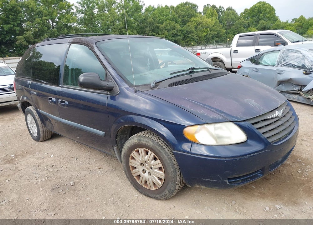 2005 CHRYSLER TOWN & COUNTRY VIN: 1C4GP45R45B102079