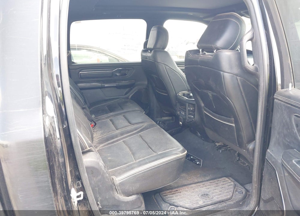 2023 RAM 1500 LIMITED 4X4 5'7 BOX VIN: 1C6SRFHT8PN541673