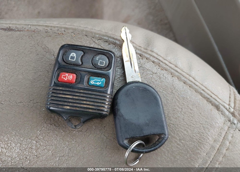 2005 FORD EXPLORER XLT/XLT SPORT VIN: 1FMZU73W25UB08636