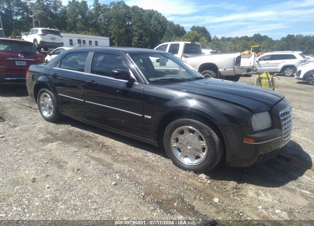 2007 CHRYSLER 300 TOURING VIN: 2C3KA53G67H744000