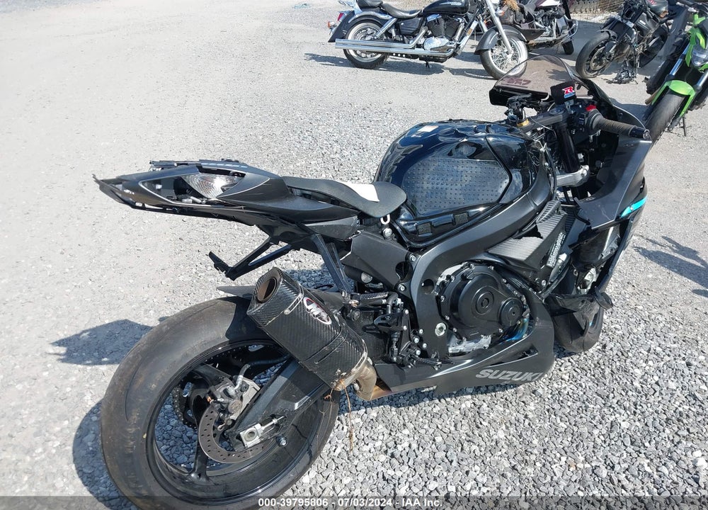2024 SUZUKI GSX-R600 VIN: JS1GN7FA9R7100248