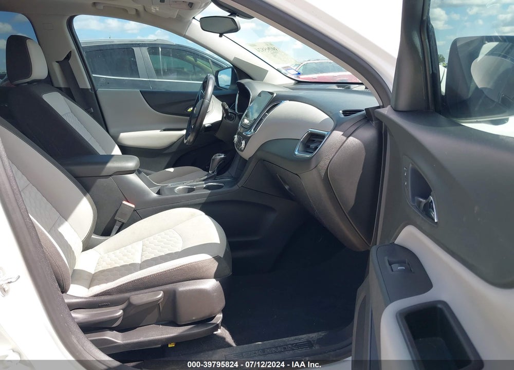 2019 CHEVROLET EQUINOX LT VIN: 2GNAXKEV9K6136385