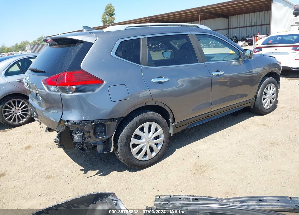 2017 NISSAN ROGUE S VIN: JN8AT2MT8HW401577