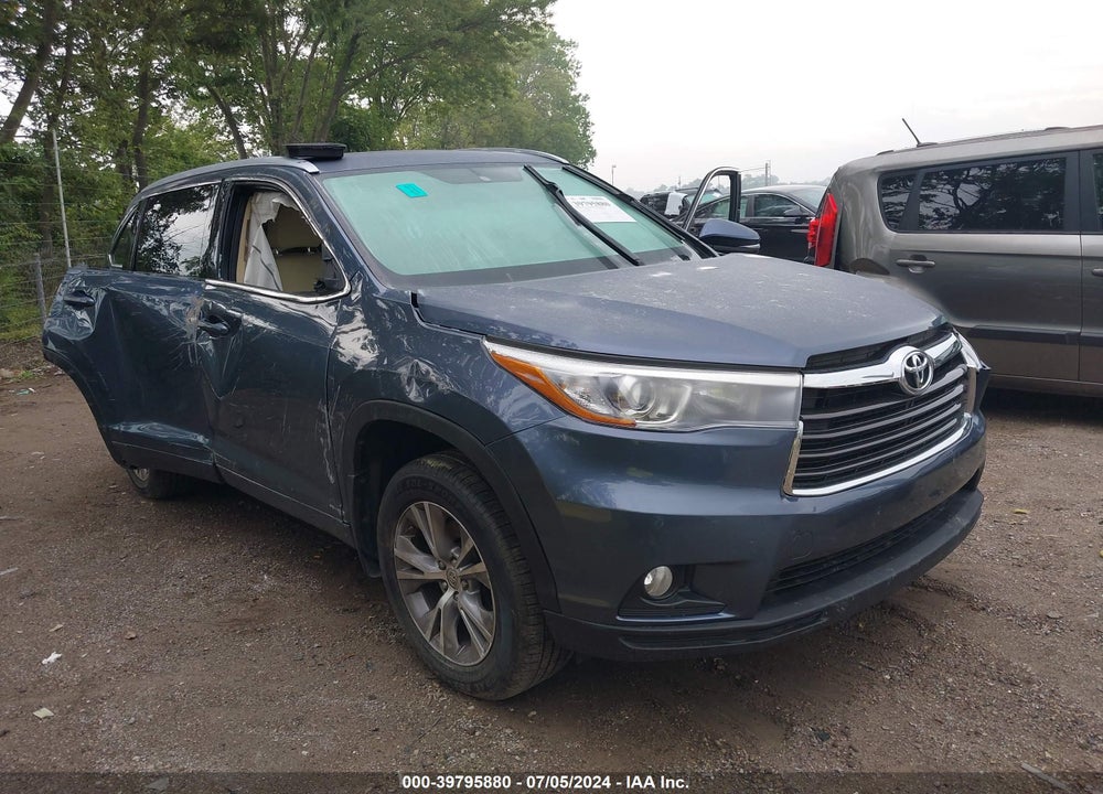 2015 TOYOTA HIGHLANDER XLE V6 VIN: 5TDJKRFH0FS150969