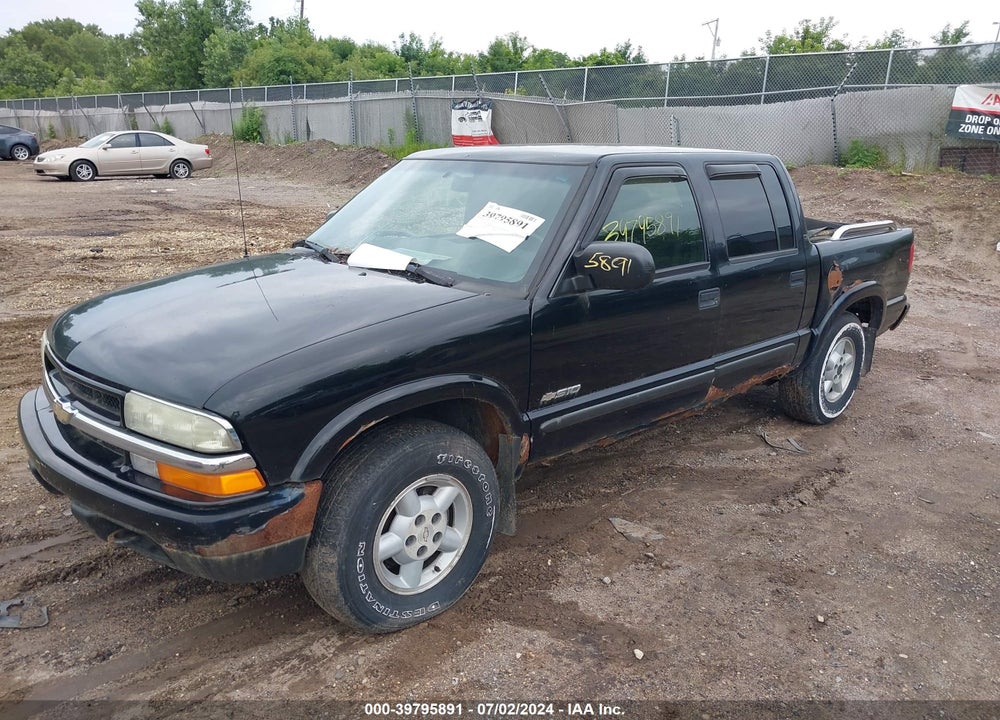 2003 CHEVROLET S-10 LS VIN: 1GCDT13X83K174432