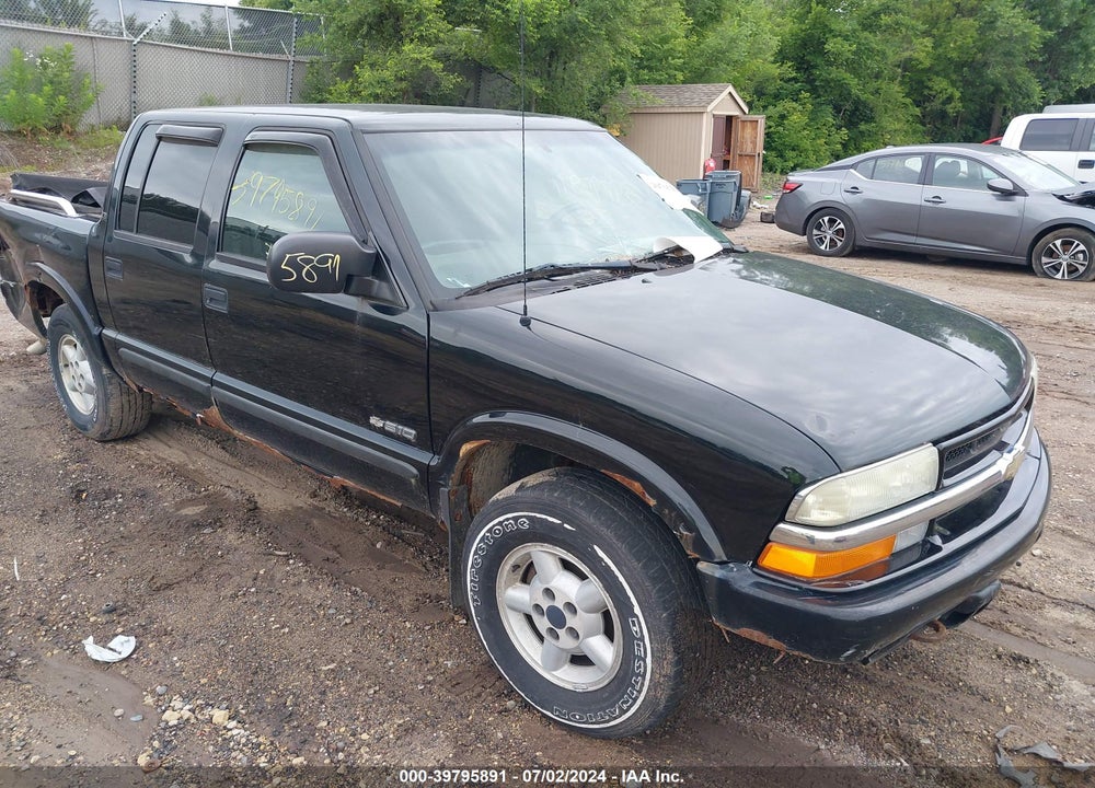 2003 CHEVROLET S-10 LS VIN: 1GCDT13X83K174432