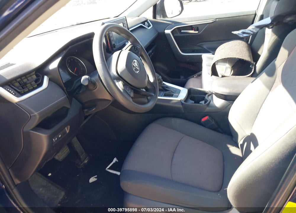 2019 TOYOTA RAV4 XLE VIN: 2T3P1RFV9KC015857