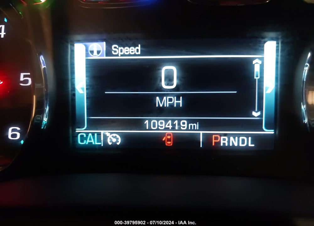 2019 CHEVROLET SUBURBAN LT VIN: 1GNSKHKC8KR364651