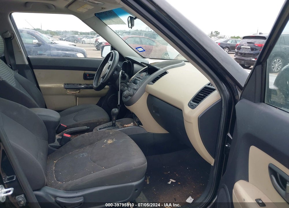 2010 KIA SOUL VIN: KNDJT2A20A7052390