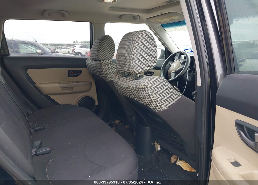 2010 KIA SOUL VIN: KNDJT2A20A7052390