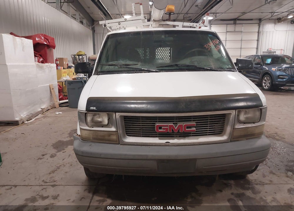 2003 GMC SAFARI STANDARD VIN: 1GTDL19X33B516652