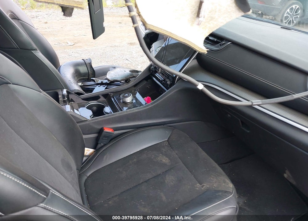 2023 JEEP GRAND CHEROKEE L ALTITUDE 4X4 VIN: 1C4RJKAG1P8878057