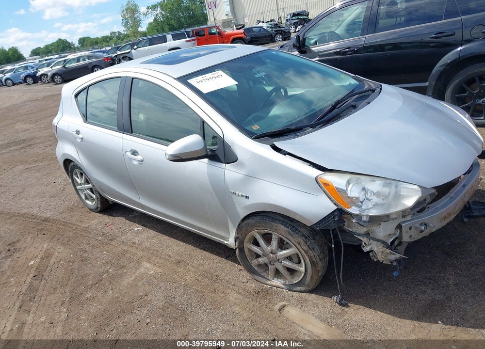 2013 TOYOTA PRIUS C FOUR VIN: JTDKDTB35D1044517