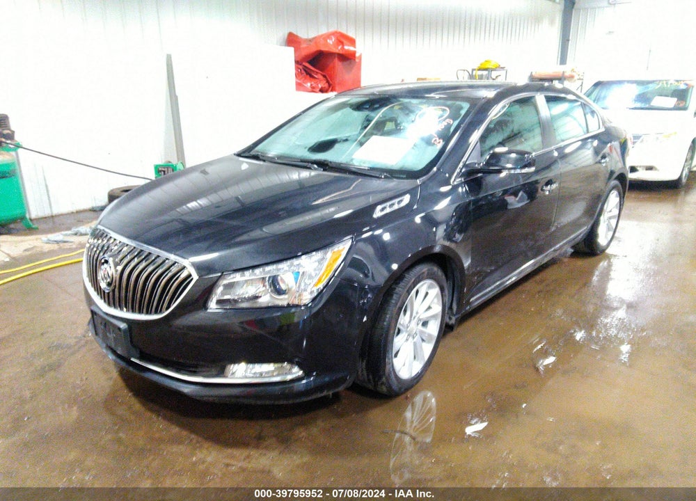 2015 LACROSSE BUICK  LEATHER VIN: 1G4GB5G30FF233531