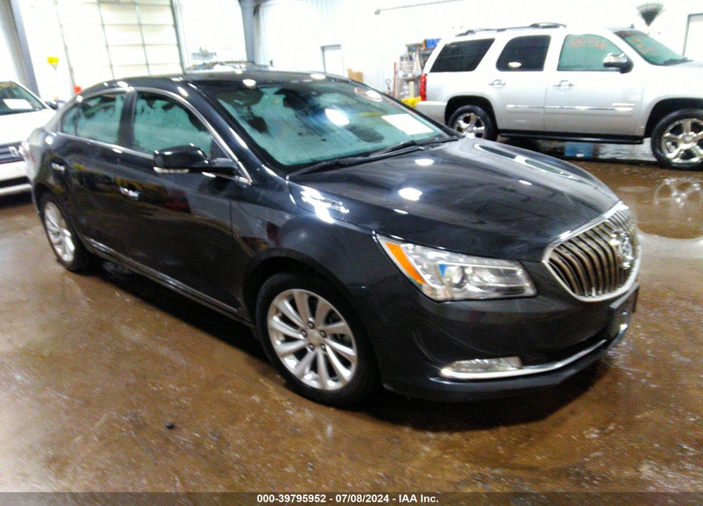 2015 LACROSSE BUICK  LEATHER VIN: 1G4GB5G30FF233531