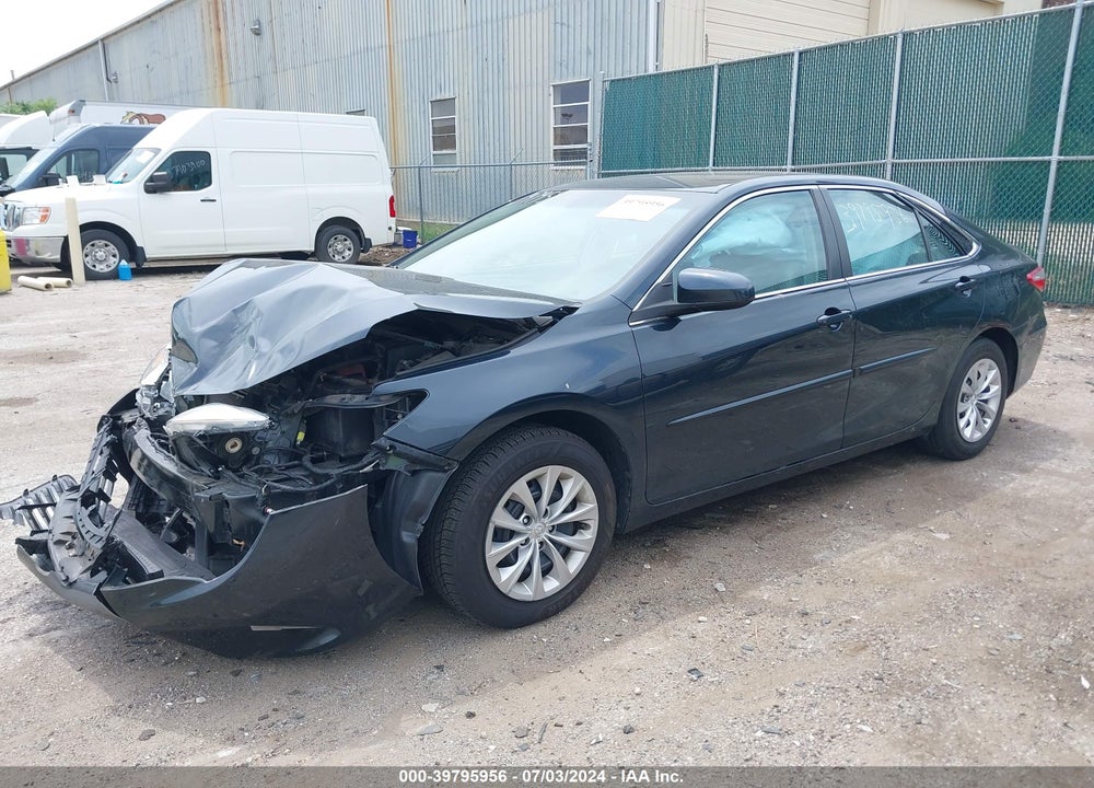 2017 TOYOTA CAMRY LE VIN: 4T1BF1FK5HU683349