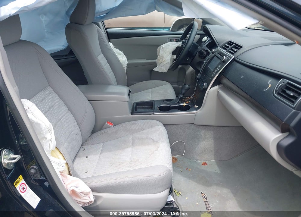 2017 TOYOTA CAMRY LE VIN: 4T1BF1FK5HU683349