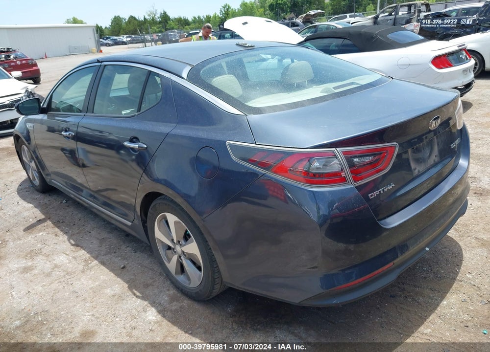 2015 KIA OPTIMA HYBRID EX VIN: KNAGN4AD1F5081818