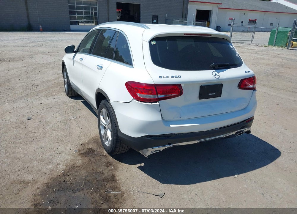 2017 MERCEDES-BENZ GLC 300 4MATIC VIN: WDC0G4KBXHF121686