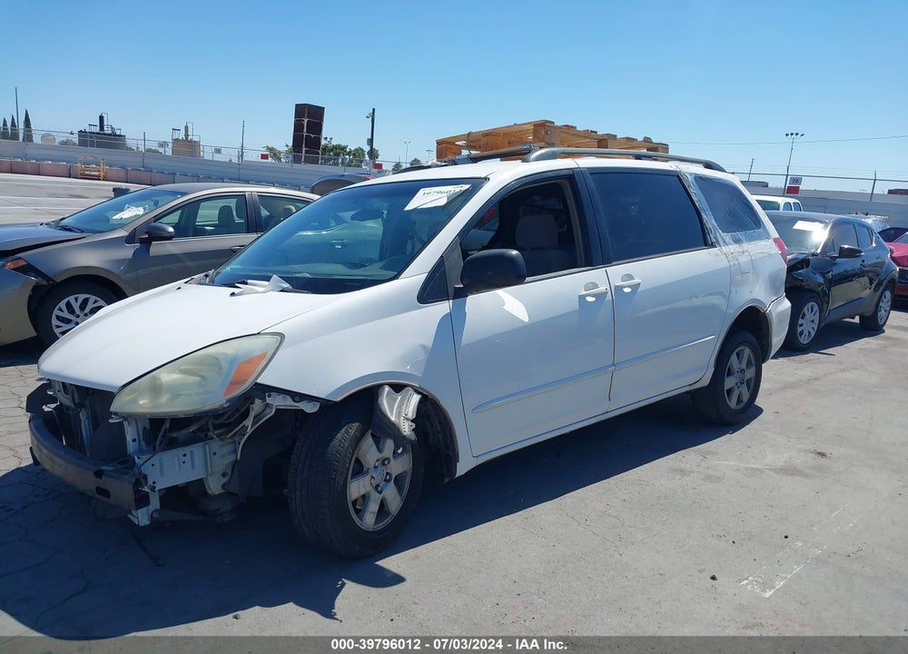 2004 TOYOTA SIENNA LE VIN: 5TDZA23C04S087200