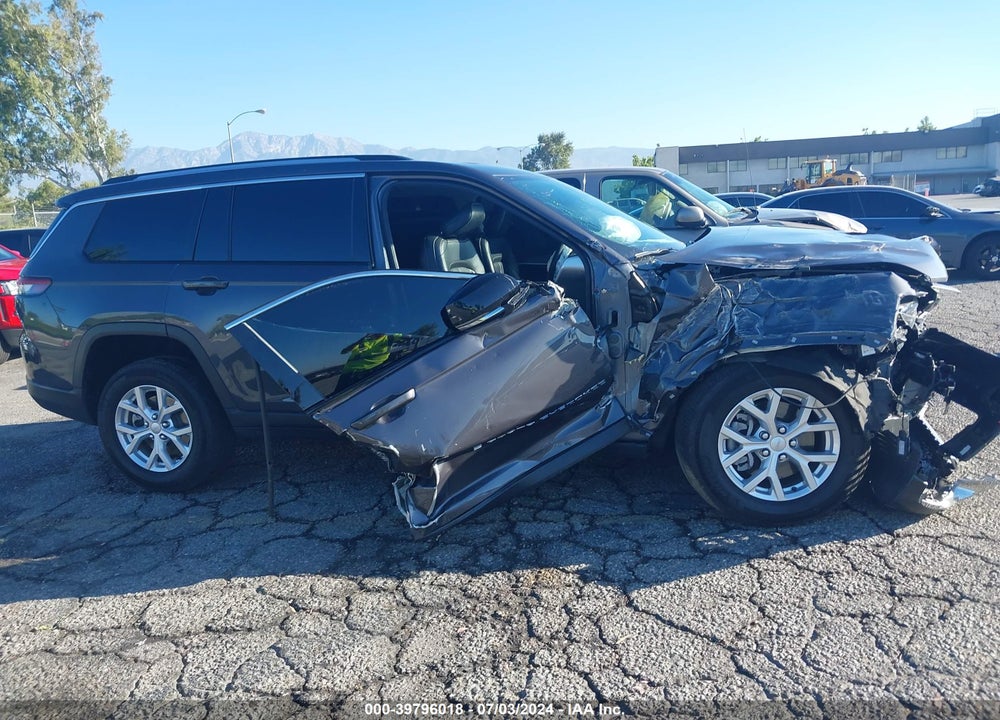2024 JEEP GRAND CHEROKEE L LIMITED 4X4 VIN: 1C4RJKBG6R8919638