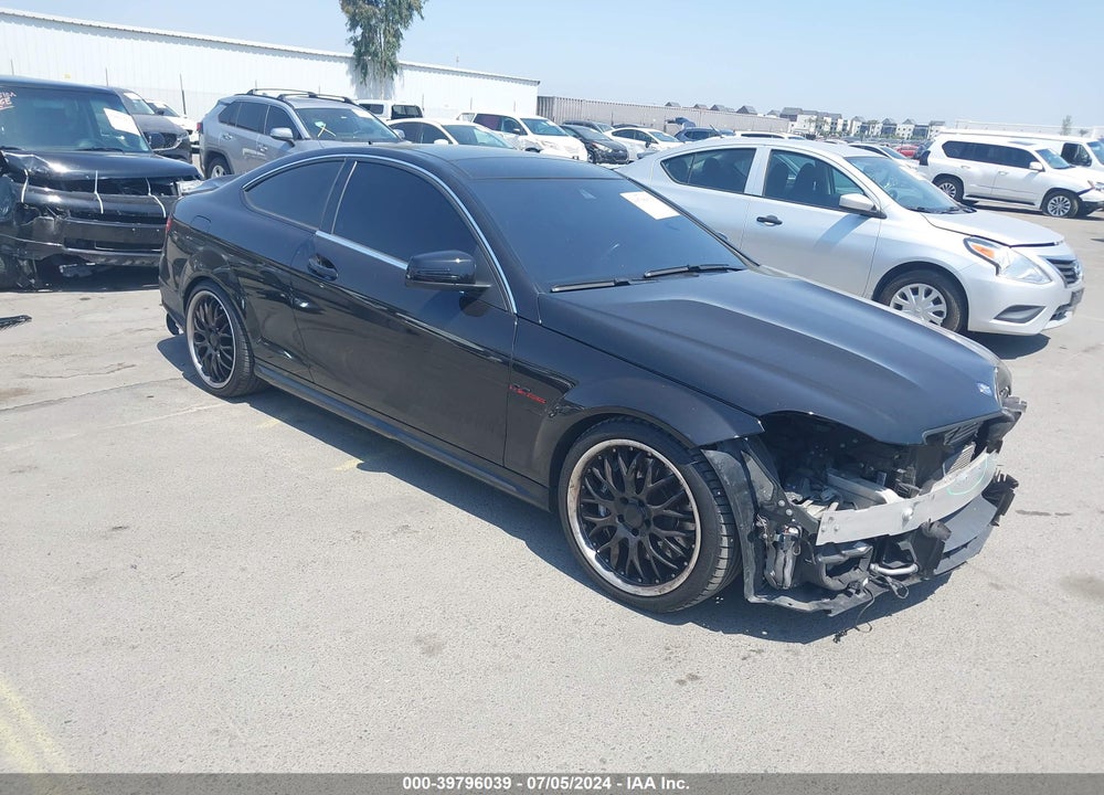 2015 MERCEDES-BENZ AMG C 63 VIN: WDDGJ7HB5FG366925