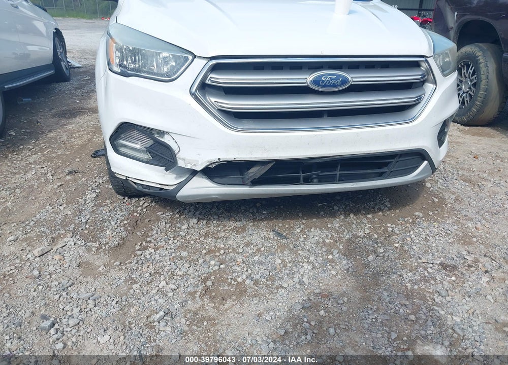 2017 FORD ESCAPE SE VIN: 1FMCU0GD5HUC18803