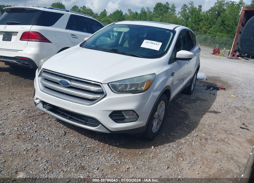2017 FORD ESCAPE SE VIN: 1FMCU0GD5HUC18803