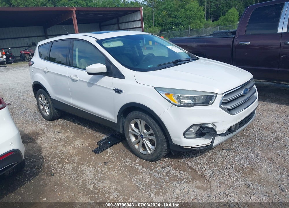 2017 FORD ESCAPE SE VIN: 1FMCU0GD5HUC18803