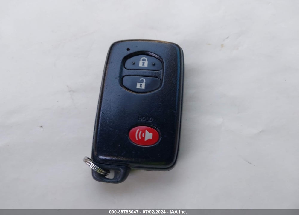 2011 TOYOTA PRIUS THREE VIN: JTDKN3DU6B0317146