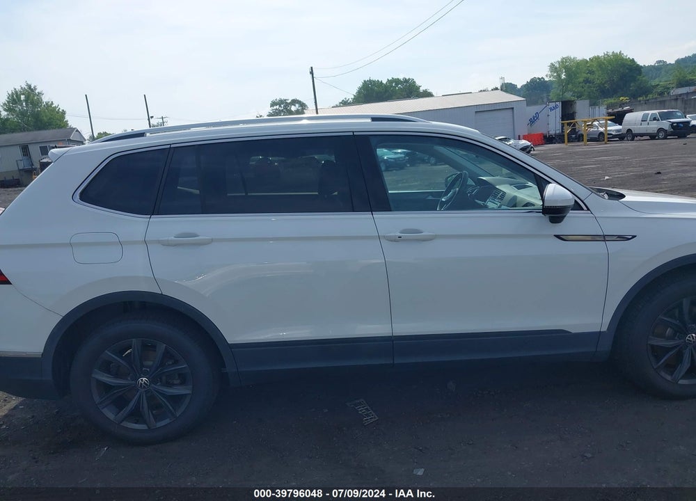 2022 VOLKSWAGEN TIGUAN 2.0T SE VIN: 3VV2B7AX1NM070412